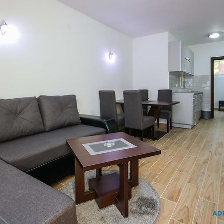Adriatic Dreams Apartments โดบราวอดา ภายนอก รูปภาพ