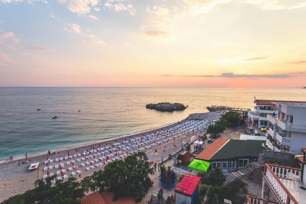 Adriatic Dreams Apartments โดบราวอดา ภายนอก รูปภาพ